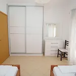 Petrit 2 * Saranda