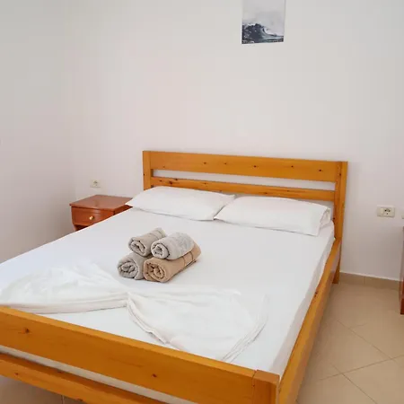 Petrit 2 Apartment Sarande