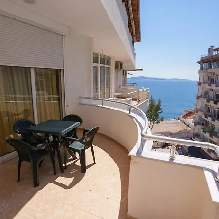 아파트 Petrit 2 Sarandë