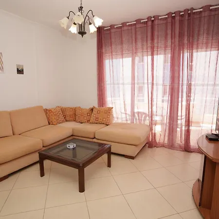 Petrit 2 Apartment