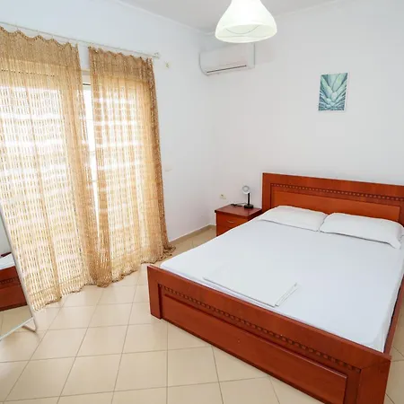 Apartment Petrit 2