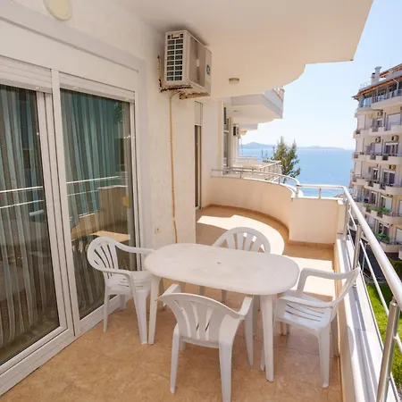 Petrit 2 * Sarande