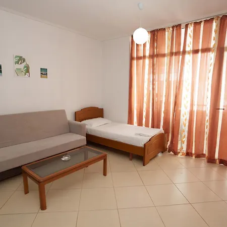 Petrit 2 Apartment