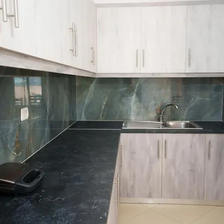 Petrit 2 Apartment *