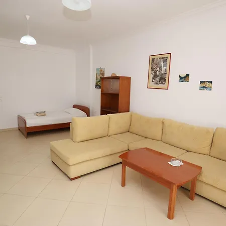 Petrit 2 Apartment Sarande