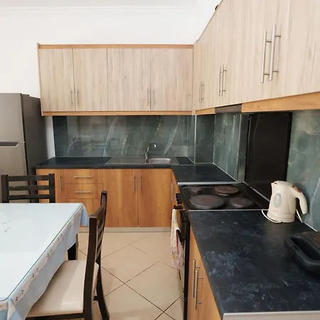 Petrit 2 Apartment *